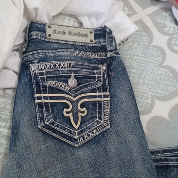 Rock revival woman boot cut holly new with tags 30 - Picture 2 of 5